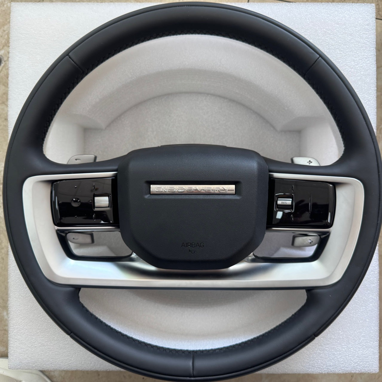 Steering Wheel Applicable To Range Rover Sport, Range Rover Velar, Range Rover Aurora, Discovery Sport, Discovery Sport, Discovery