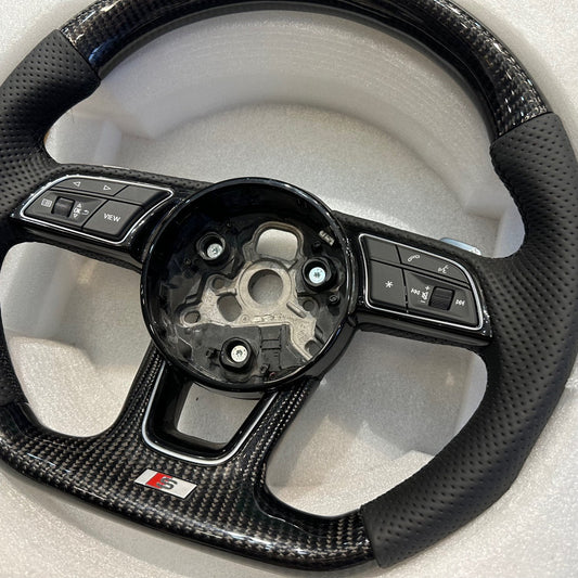 Carbon Fiber Steering Wheel Assembly Interior Parts Suitable for Audi A4L A5 A6Lq3Q5L RS5 A7Q2L Q7TT
