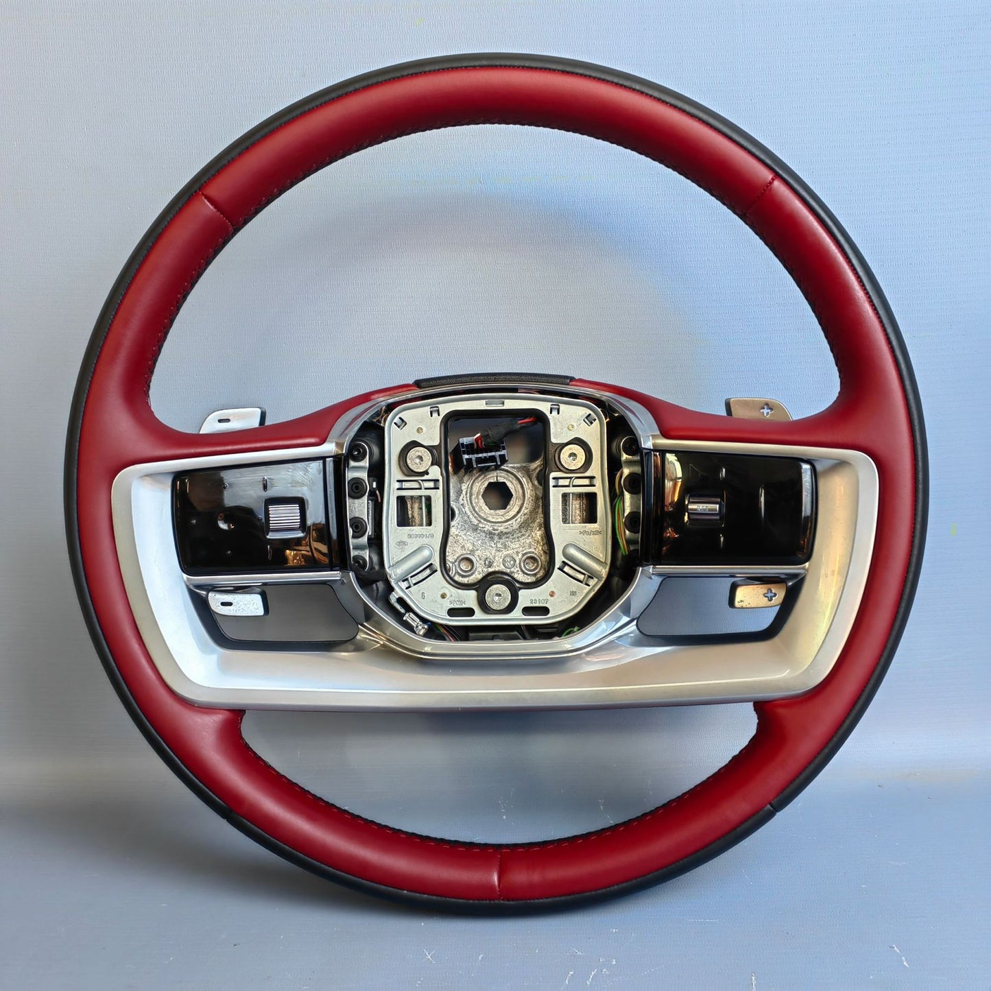 Applicable to 14 Land Rover Range Rover Executive Range Rover Sport Aurora L Velar Range Rover Defender Discovery Old
