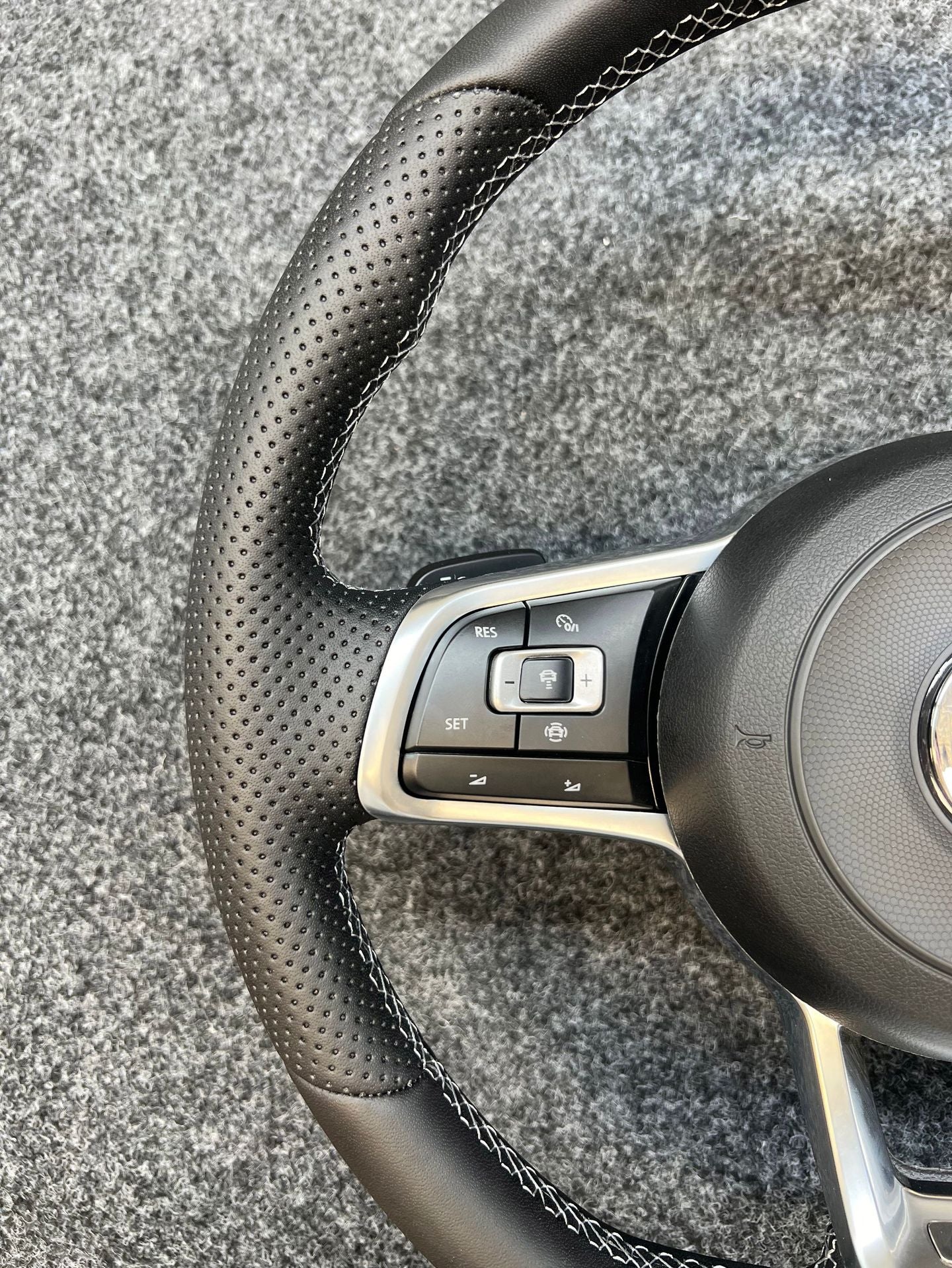 Suitable for All Volkswagen Series Steering Wheel Assembly Upgrade GTI Style